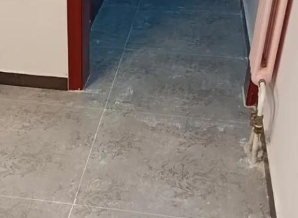 张湾瓷砖空鼓维修公司分享下张湾地砖空鼓了怎么办